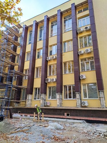 Республика Крым, Джанкой. Админ.здание